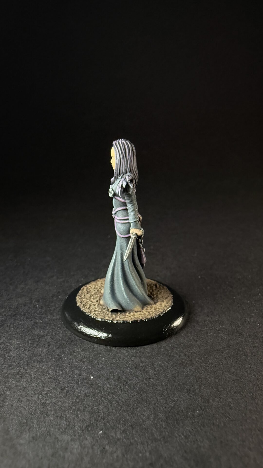 Guild Ball Mortician Cosset