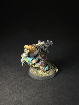 IMG_1146 Painted fantasy dwarf miniature with a large backpack and gear on a rocky base.