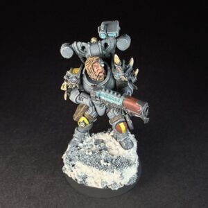 Space Wolves Wolf Scout Gunner_1971 Painted Space Wolves Wolf Scout Gunner with plasma gun on snowy base