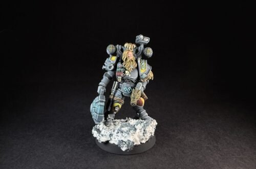 Painted Space Wolves Wolf Scout Trapmaster with plasma pistol and combat blade on snowy base