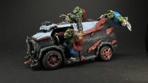 Puppets War Orc Team Battle Van with Crew