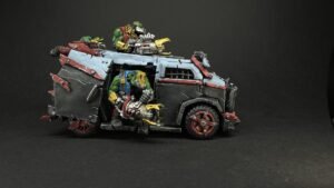 Puppets War Orc Team Battle Van with Crew