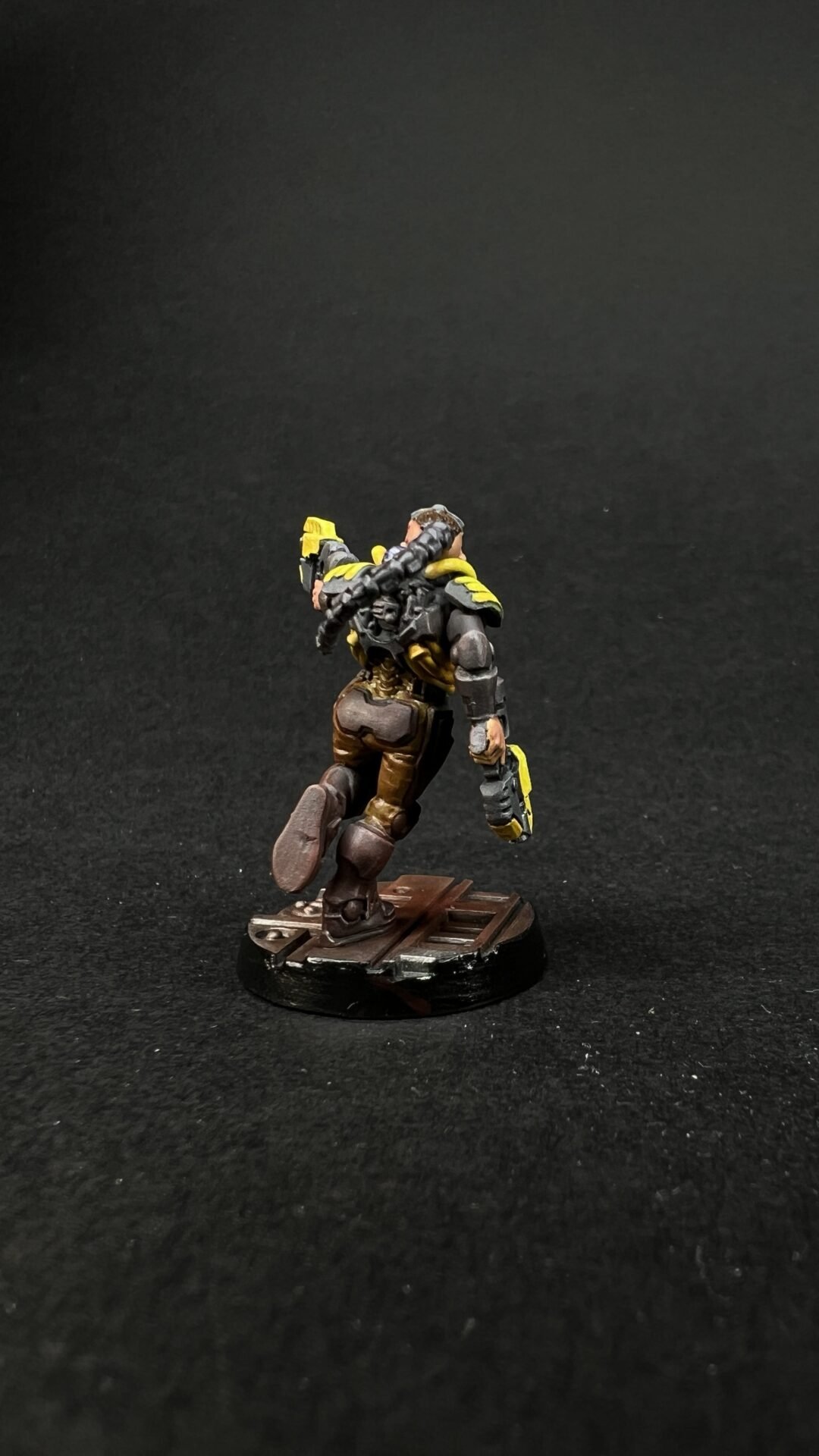 Necromunda House Van Saar Ganger