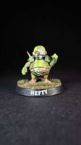 Blood Bowl Halfling Hefty